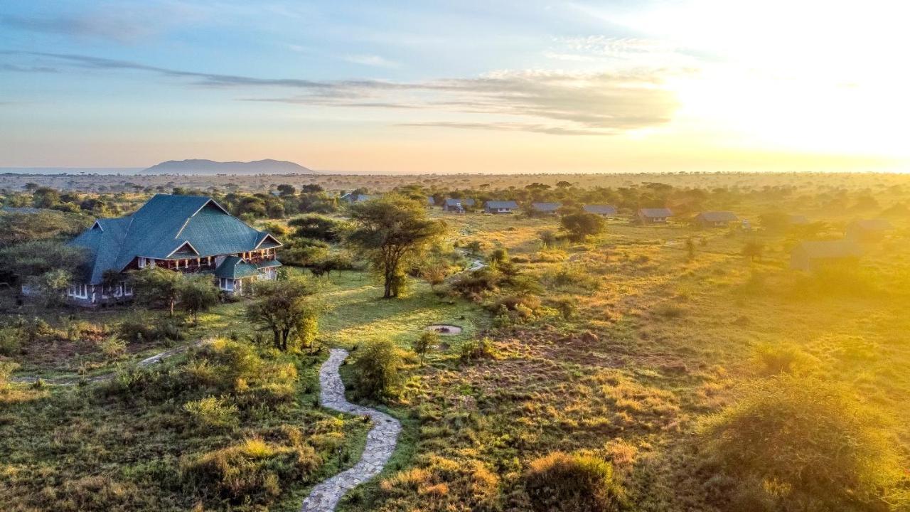 Africa Safari Serengeti Ikoma Camping Hotel Exterior photo